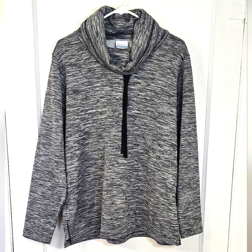 Columbia Gray Cowl Neck Sweatshirt